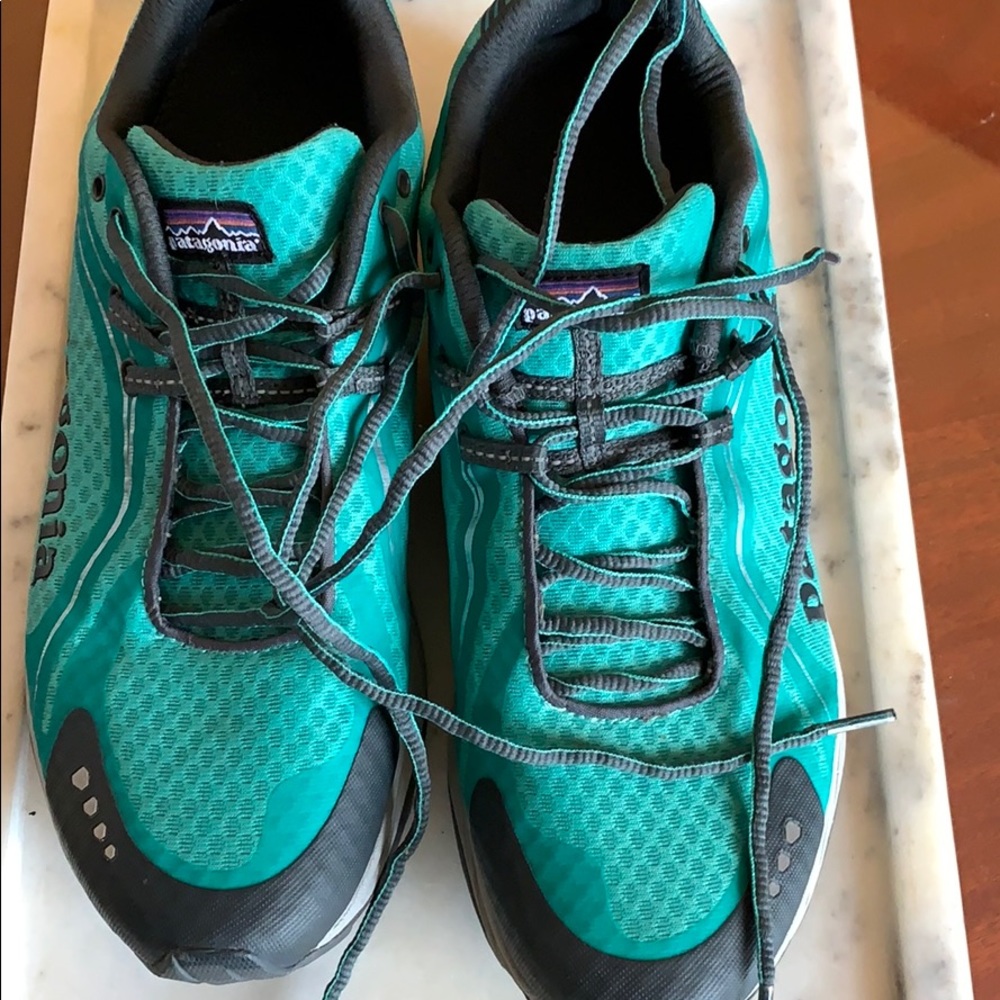 Patagonia TsAli 3 women’s shoe size 10 turquoise